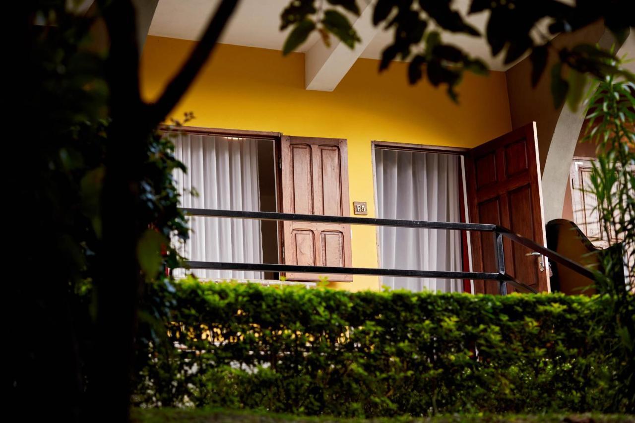 Andasibe Lemurs Lodge ภายนอก รูปภาพ