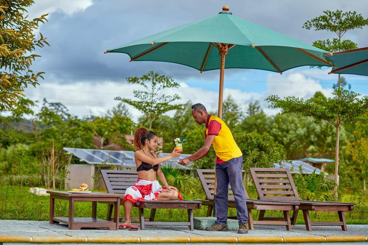 Andasibe Lemurs Lodge ภายนอก รูปภาพ