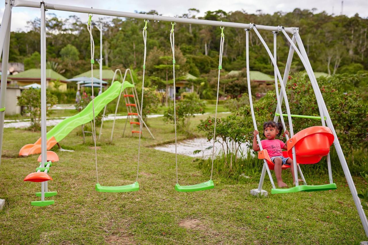 Andasibe Lemurs Lodge ภายนอก รูปภาพ