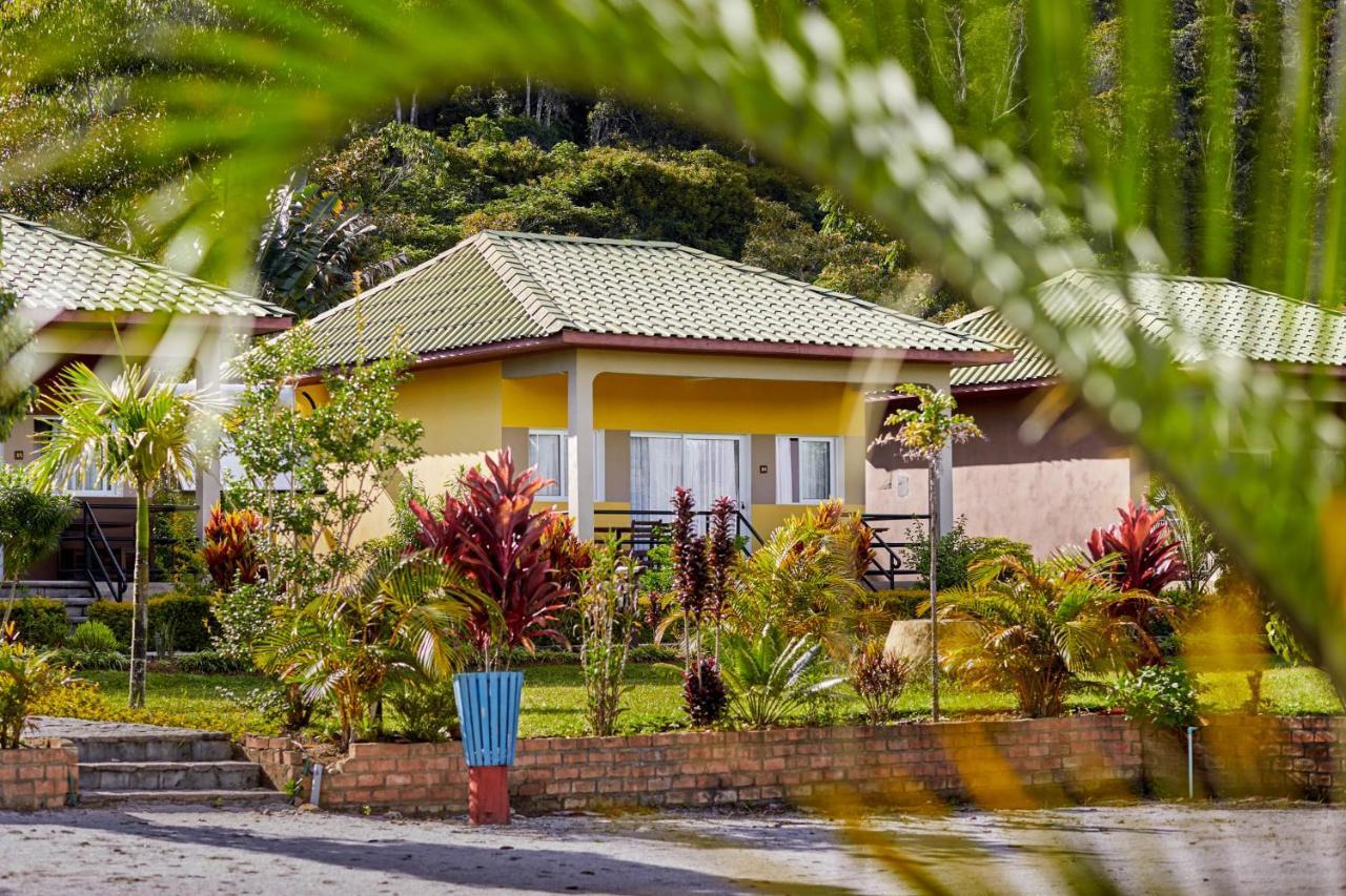 Andasibe Lemurs Lodge ภายนอก รูปภาพ