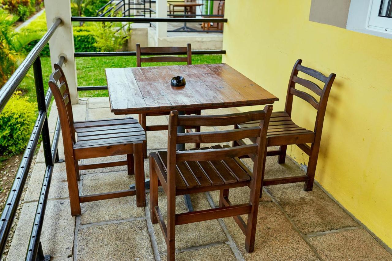 Andasibe Lemurs Lodge ภายนอก รูปภาพ