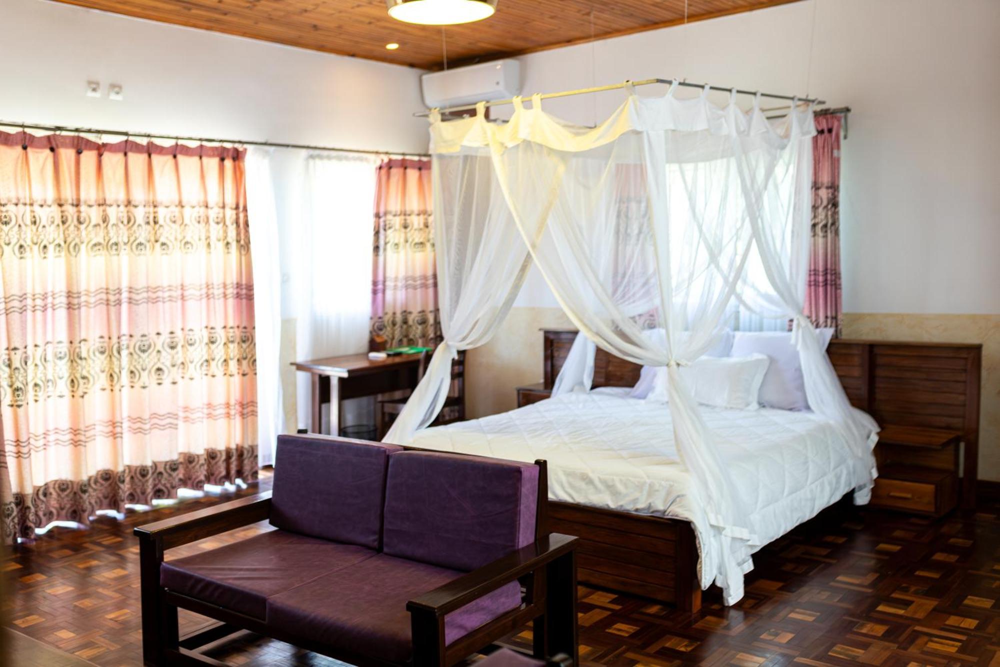 Andasibe Lemurs Lodge ภายนอก รูปภาพ